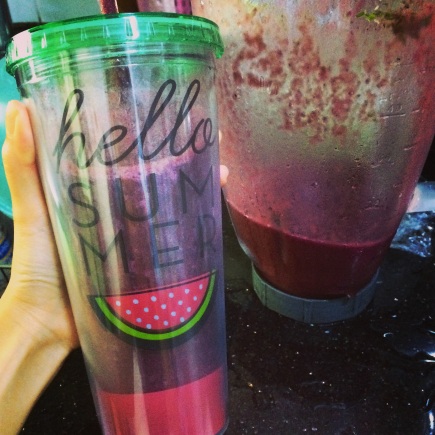 Featuring my new smoothie tumbler! 